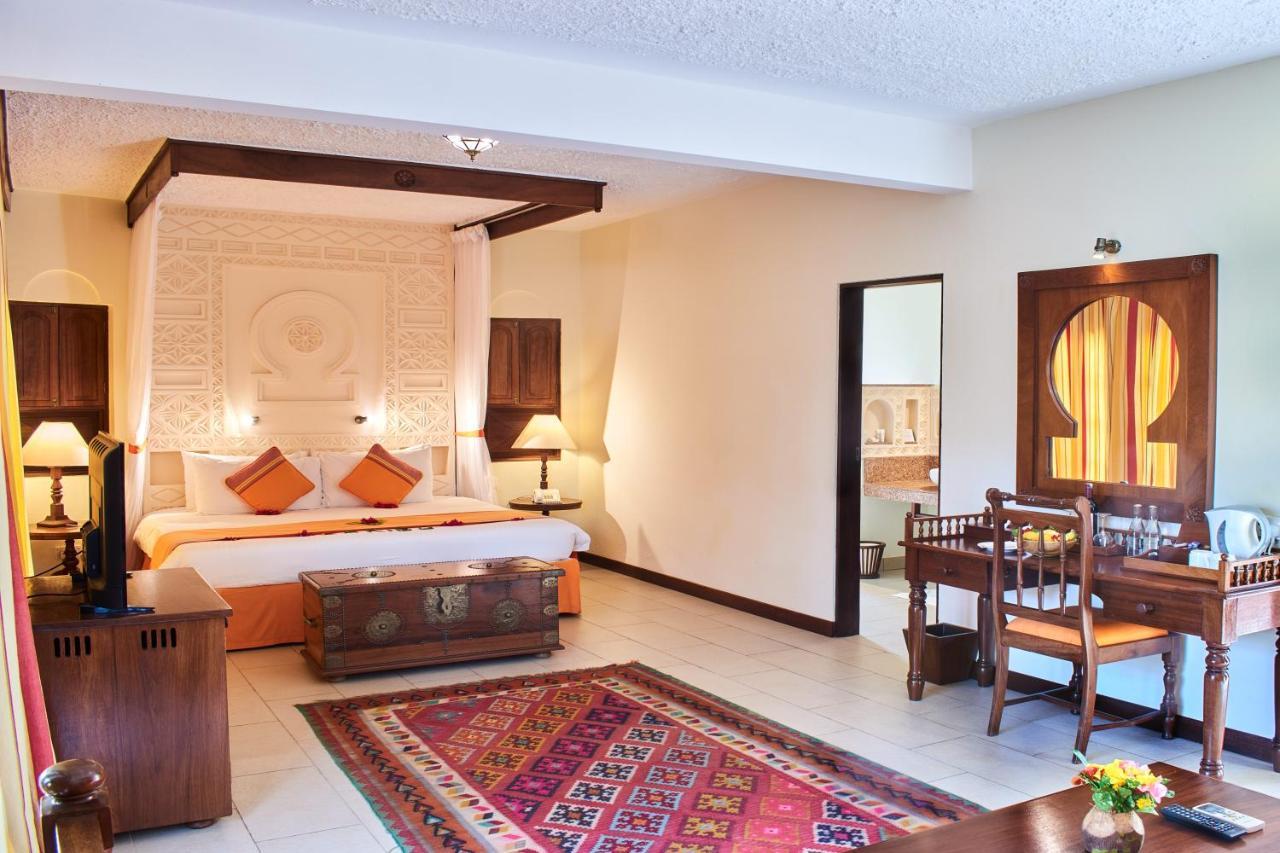 Neptune Village Beach Resort & Spa Galu Dış mekan fotoğraf